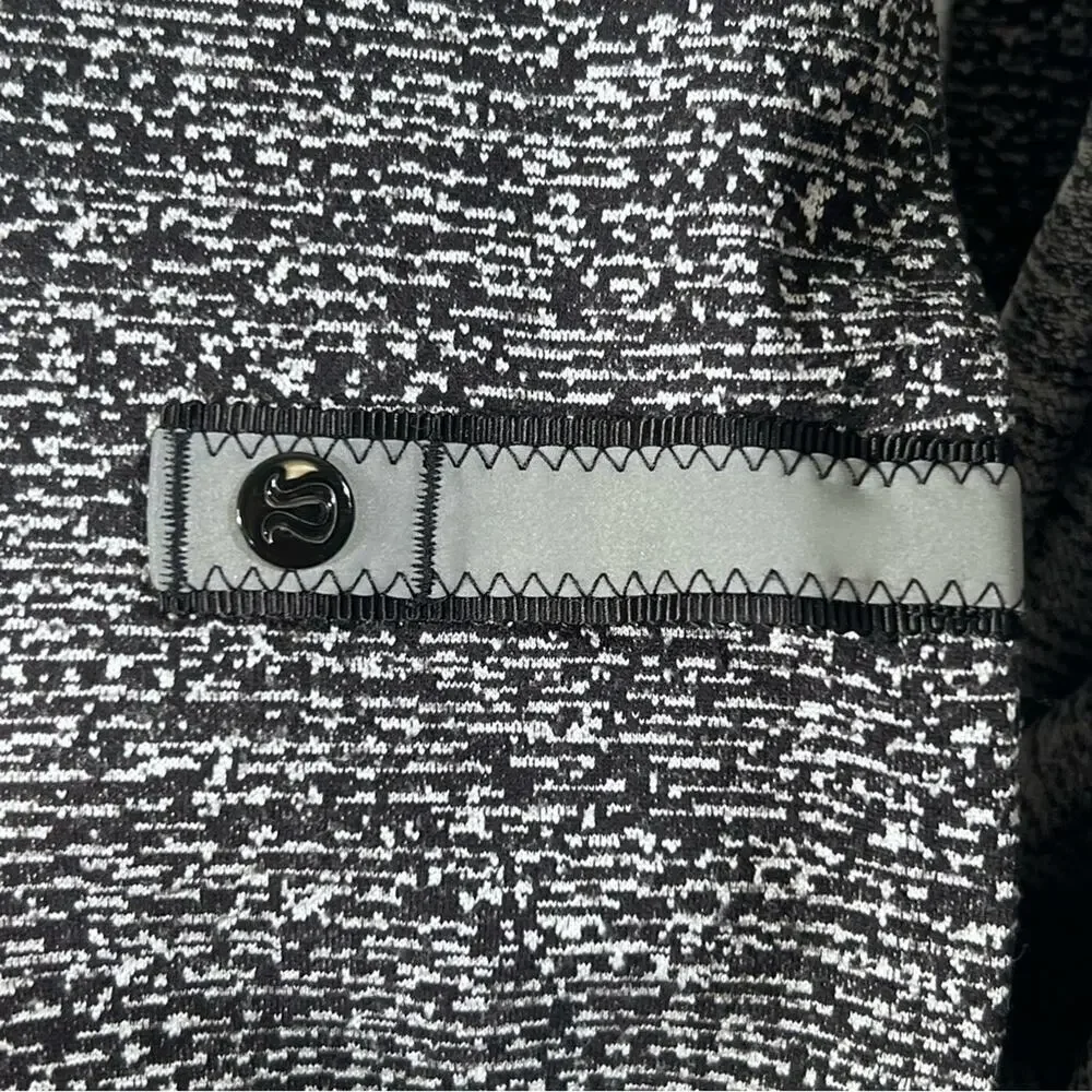 Lululemon Athletica Vinyasa Convertible Scarf Black White Grey O/S